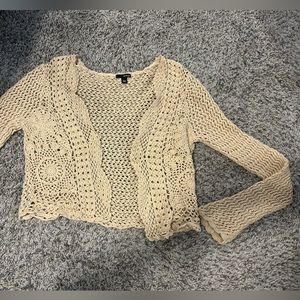 Crochet sweater/cardigan